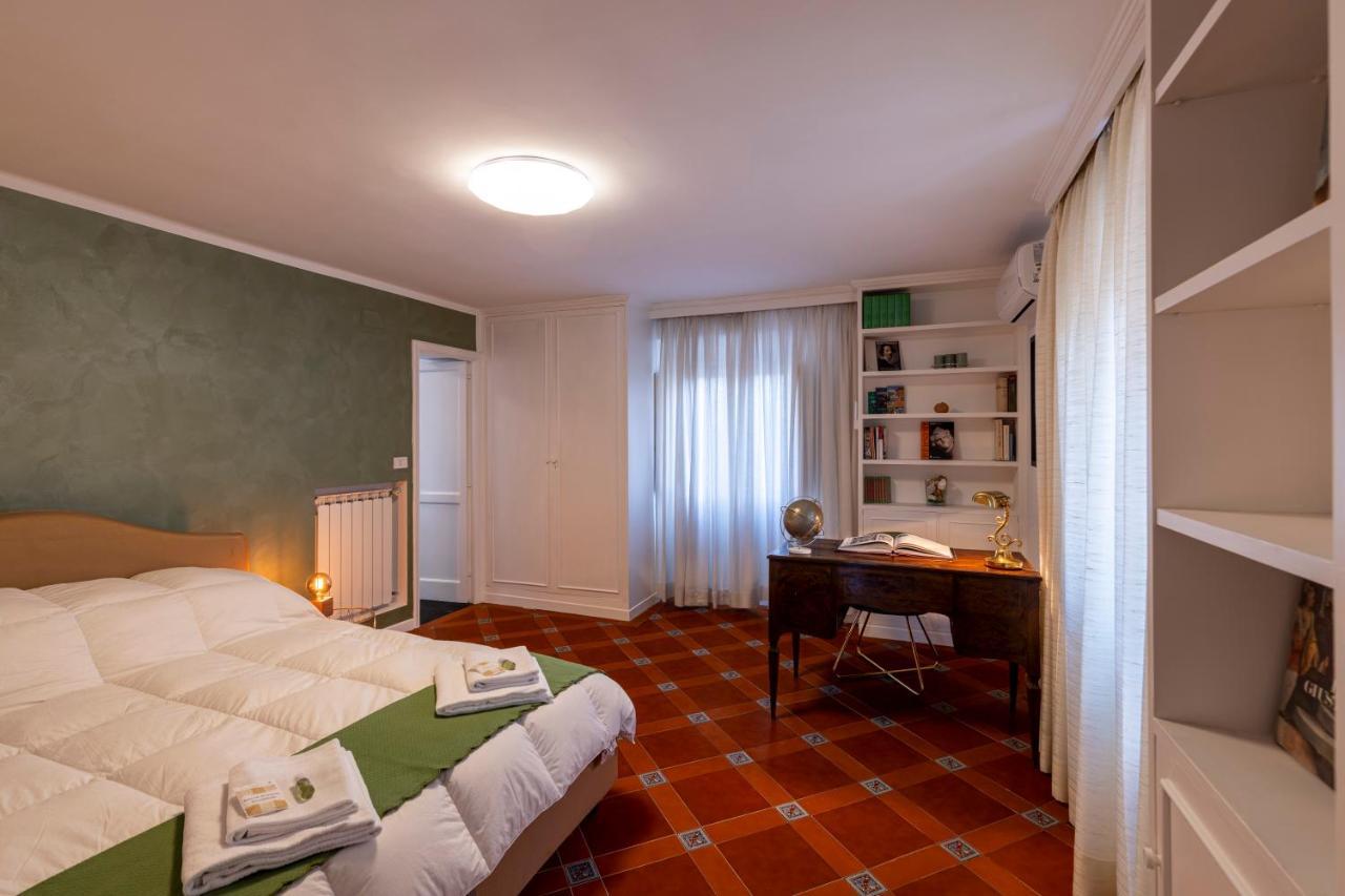 Parlamento Luxury Lejlighed Rom